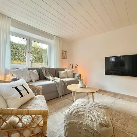 Stadt-oase - Kliniken- Bali-t- Gop- Parkplatz - Netflix By Interhome